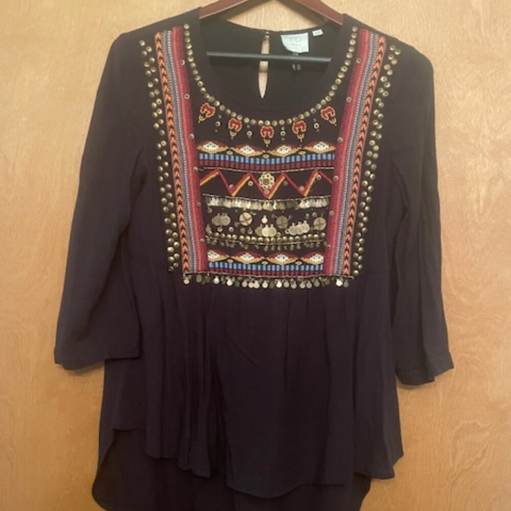 Black batik and metal charm high/low top